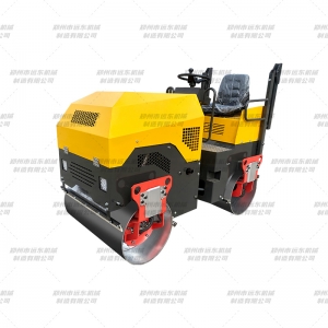FVR1000 座驾式压路机